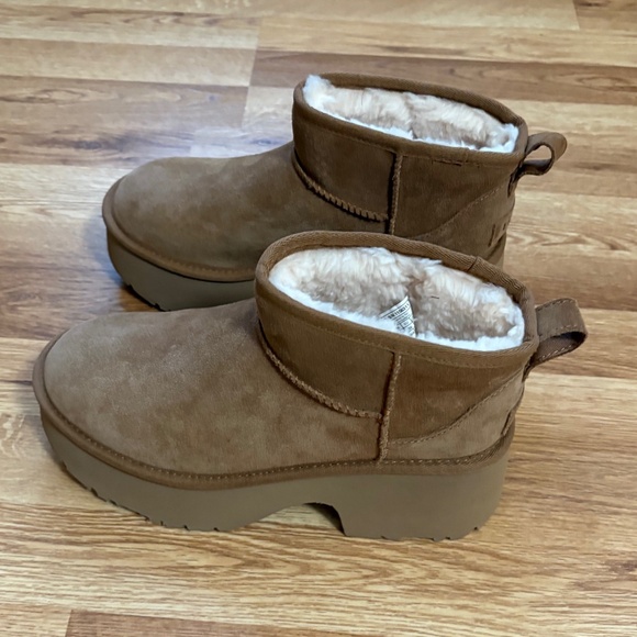 UGG Classic Ultra Mini New Heights Suede Platform Boots - Picture 3 of 13